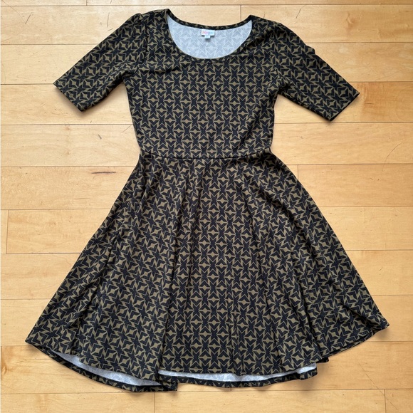 LuLaRoe Dresses & Skirts - LULAROE NICHOLE Dress, Sz XL, fit & flare, pockets, work, office, casual, staple